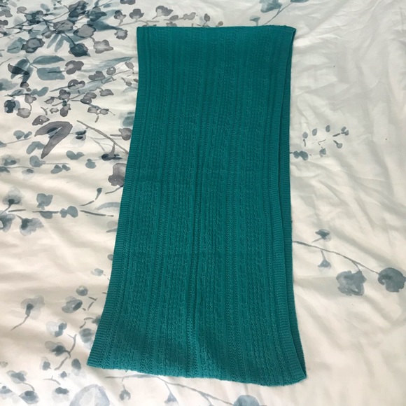 Garage infinity scarf - Picture 3 of 3